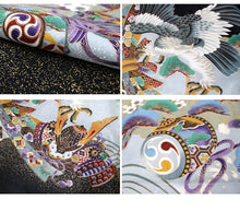 画像をギャラリービューアに読み込む, 七五三 着物 男の子 5歳 羽織袴フルセット 11点セット 購入 黒地鷹に兜 羽織袴 羽織 着物 セット 長襦袢 袴 角帯 羽織紐 短剣 お守り 扇子 草履 ストレッチ 足袋 古典 五歳 レトロ キッズ 和装 和服 販売 2022