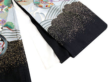 画像をギャラリービューアに読み込む, 七五三 着物 男の子 5歳 羽織袴フルセット 11点セット 購入 黒地鷹に鼓 羽織袴 羽織 着物 セット 長襦袢 袴 角帯 羽織紐 短剣 お守り 扇子 草履 ストレッチ 足袋 古典 五歳 レトロ キッズ 和装 和服 販売 2022