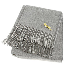 画像をギャラリービューアに読み込む, ストール ポ ンチョ クリップ付 レディース チェック グレー ポンチョ ウール 格子 イエロー 花 クリップ 灰色 黄色 フリーサイズ ミディアム丈 カジュアル おしゃれ 秋 冬 ショール 大判 肩掛け 防寒 京ぽんちょ 女性 和装 あす楽