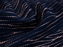 画像をギャラリービューアに読み込む, 着物 洗える着物 フルオーダー 仕立て付 小紋 濃紺 雨縞 東レシルック 反物 ピンク 縞 和装 和服 袷 単衣 春 秋 冬 レディース 女性 きもの 羽織 コート カジュアル 上品 TORAY sillook 送料無料