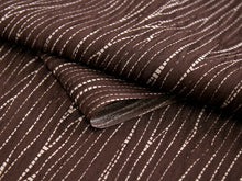 画像をギャラリービューアに読み込む, 着物 洗える着物 フルオーダー 仕立て付 小紋 焦げ茶 雨縞 東レシルック 反物 ベージュ 縞 和装 和服 袷 単衣 春 秋 冬 レディース 女性 きもの 羽織 コート カジュアル 上品 TORAY sillook 送料無料