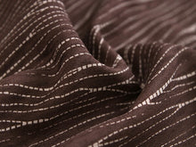 画像をギャラリービューアに読み込む, 着物 洗える着物 フルオーダー 仕立て付 小紋 焦げ茶 雨縞 東レシルック 反物 ベージュ 縞 和装 和服 袷 単衣 春 秋 冬 レディース 女性 きもの 羽織 コート カジュアル 上品 TORAY sillook 送料無料