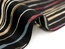 画像をギャラリービューアに読み込む, 着物 洗える着物 フルオーダー 仕立て付 小紋 黒 よろけ縞 東レシルック 反物 ストライプ 和装 和服 袷 単衣 春 秋 冬 レディース 女性 きもの 羽織 コート カジュアル 上品 TORAY sillook 大久保信子 送料無料