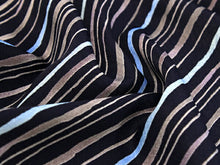 画像をギャラリービューアに読み込む, 着物 洗える着物 フルオーダー 仕立て付 小紋 紺 よろけ縞 東レシルック 反物 ストライプ 和装 和服 袷 単衣 春 秋 冬 レディース 女性 きもの 羽織 コート カジュアル 上品 TORAY sillook 大久保信子 送料無料