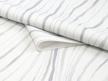 画像をギャラリービューアに読み込む, 着物 洗える着物 フルオーダー 仕立て付 小紋 薄灰 よろけ縞 東レシルック 反物 ライトグレー ストライプ 和装 和服 袷 単衣 春 秋 冬 レディース 女性 きもの 羽織 コート カジュアル 上品 TORAY sillook 大久保信子 送料無料