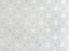 画像をギャラリービューアに読み込む, 着物 洗える着物 フルオーダー 仕立て付 小紋 薄緑 花菱 東レシルック 若松菱 格子 反物 和装 和服 袷 単衣 春 秋 冬 レディース 女性 きもの 羽織 コート カジュアル 上品 TORAY sillook 大久保信子 送料無料