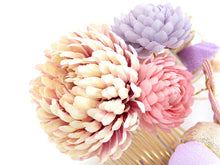 画像をギャラリービューアに読み込む, 成人式 髪飾り 薄紫 菊 ヘアアクセサリー 花 ダリア パープル 水引 つまみ細工 コーム Uピン 2点セット 卒業式 前撮り 袴 はかま 振袖 結婚式 和装 和服 着物 かんざし あす楽