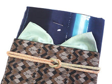 画像をギャラリービューアに読み込む, 洗える着物 コーディネートセット 袷 Lサイズ 青 縞 桜 きもの 黒茶 幾何学模様 名古屋帯 渋水色 水色 正絹帯揚げ帯締め 紺 ブラック ブラウン ピンク 4点セット 帯 小紋 レディース 女性 プレタ 和装 和服