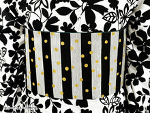 画像をギャラリービューアに読み込む, 半幅帯 絹 レディース 召しませ華 グリーン うさぎ 細帯 黒 縞 ドット リバーシブル シルクハット ウサギ 兎 ラビット 動物柄 マジシャン 手品 長尺 4m 日本製 洒落帯 四寸 単品 女性 新品 送料無料 お仕立て上がり