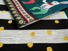 画像をギャラリービューアに読み込む, 半幅帯 絹 レディース 召しませ華 グリーン うさぎ 細帯 黒 縞 ドット リバーシブル シルクハット ウサギ 兎 ラビット 動物柄 マジシャン 手品 長尺 4m 日本製 洒落帯 四寸 単品 女性 新品 送料無料 お仕立て上がり