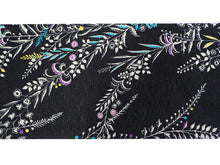 画像をギャラリービューアに読み込む, 半幅帯 絹 レディース 召しませ華 グレー プリズムレース 細帯 黒 植物柄 リバーシブル 花 葉 灰色 ブラック 長尺 4m 日本製 洒落帯 四寸 単品 女性 新品 送料無料 お仕立て上がり