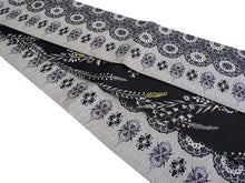 画像をギャラリービューアに読み込む, 半幅帯 絹 レディース 召しませ華 グレー プリズムレース 細帯 黒 植物柄 リバーシブル 花 葉 灰色 ブラック 長尺 4m 日本製 洒落帯 四寸 単品 女性 新品 送料無料 お仕立て上がり