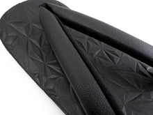 画像をギャラリービューアに読み込む, カレンブロッソ Calen Blosso 菱屋 カフェ草履 メンズ 雪駄 男性 M L 黒 ブラック 型押し スターダスト 星 和装小物 履物 着物 和服 和装 紳士用 日本製