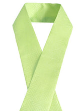 画像をギャラリービューアに読み込む, 重ね衿 伊達衿 正絹 訪問着 付下げ 色無地 向き ライムグリーン 黄緑 ピン 2個付き 紗綾型 日本製 女性 着物 結婚式 七五三 卒業式 入学式 成人式 重ね襟 フォーマル レディース