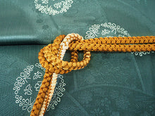 画像をギャラリービューアに読み込む, 洗える着物 コーディネートセット 4点セット 袷 名古屋帯 Mサイズ 緑 格子 きもの 青 花唐草 帯 深緑 黄土色 正絹帯揚げ帯締め グレー 灰色 猫 動物柄 松葉仕立て 小紋 レディース 女性 プレタ 和装 和服