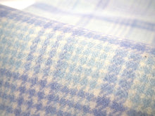 画像をギャラリービューアに読み込む, ストール 大判 カシミヤ ウール レディース ブルー チェック ピュアウール 水色 千鳥格子 フリンジ 羽織 ショール マフラー 肩掛け ひざ掛け カジュアル おしゃれ 秋 冬 防寒 女性 和装 洋服 あす楽