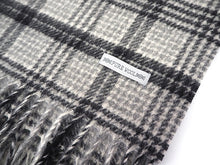 画像をギャラリービューアに読み込む, ストール 大判 カシミヤ ウール レディース グレー チェック ピュアウール 灰色 千鳥格子 フリンジ 羽織 ショール マフラー 肩掛け ひざ掛け カジュアル おしゃれ 秋 冬 防寒 女性 和装 洋服 あす楽