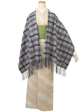 画像をギャラリービューアに読み込む, ストール 大判 カシミヤ ウール レディース グレー チェック ピュアウール 灰色 千鳥格子 フリンジ 羽織 ショール マフラー 肩掛け ひざ掛け カジュアル おしゃれ 秋 冬 防寒 女性 和装 洋服 あす楽