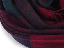 画像をギャラリービューアに読み込む, ストール 大判 ウール レディース グリーン ワインレッド チェック ピュアウール 緑 赤 フリンジ 羽織 ショール マフラー 肩掛け ひざ掛け カジュアル おしゃれ 秋 冬 防寒 女性 和装 洋服 あす楽
