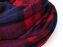 画像をギャラリービューアに読み込む, ストール 大判 ウール レディース レッド ブルー チェック ピュアウール 青 赤 フリンジ 羽織 ショール マフラー 肩掛け ひざ掛け カジュアル おしゃれ 秋 冬 防寒 女性 和装 洋服 あす楽