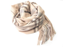 画像をギャラリービューアに読み込む, ストール 大判 ウール レディース ベージュ チェック ピュアウール フリンジ 羽織 ショール マフラー 肩掛け ひざ掛け カジュアル おしゃれ 秋 冬 防寒 女性 和装 洋服 あす楽