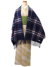 画像をギャラリービューアに読み込む, ストール 大判 ウール レディース ブルー チェック ピュアウール 青 フリンジ 羽織 ショール マフラー 肩掛け ひざ掛け カジュアル おしゃれ 秋 冬 防寒 女性 和装 洋服 あす楽
