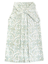 画像をギャラリービューアに読み込む, 袴セット 卒業式 オフホワイト地ブルー牡丹に藤 二尺袖着物 ブルー 更紗 ジャガード 袴 セット 小紋柄 小学生 大学生 専門学校