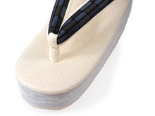 画像をギャラリービューアに読み込む, カレンブロッソ 草履 単品 S M L オフホワイト 土台 黒 格子 鼻緒 白系 レディース カフェ草履 菱屋 Calen Blosso ゾウリ カフェぞうり 女性用 カジュアル 日本製 履物 着物 きもの 和装小物