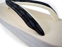 画像をギャラリービューアに読み込む, カレンブロッソ 草履 単品 S M L オフホワイト 土台 黒 格子 鼻緒 白系 レディース カフェ草履 菱屋 Calen Blosso ゾウリ カフェぞうり 女性用 カジュアル 日本製 履物 着物 きもの 和装小物