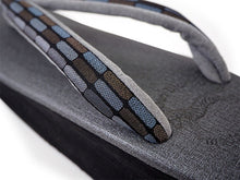 画像をギャラリービューアに読み込む, カレンブロッソ 草履 単品 S M L グレー 土台 黒 格子 鼻緒 黒系 レディース カフェ草履 菱屋 Calen Blosso ゾウリ カフェぞうり 女性用 カジュアル 日本製 履物 着物 きもの 和装小物