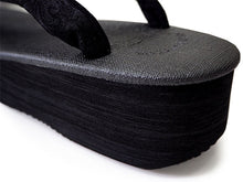 画像をギャラリービューアに読み込む, カレンブロッソ 草履 単品 S M L グレー 土台 黒 ペイズリー 鼻緒 黒系 レディース カフェ草履 菱屋 Calen Blosso ゾウリ カフェぞうり 女性用 カジュアル 日本製 履物 着物 きもの 和装小物