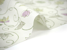 画像をギャラリービューアに読み込む, 着物 洗える着物 反物 レディース セミオーダー 仕立て付 ライトグレー地 緑 花唐草 XS S M L XL 袷 単衣 和装 和服 女性 小紋 市田ひろみ好み 送料無料 きもの 羽織 コート ポリエステル