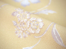 画像をギャラリービューアに読み込む, 着物 洗える着物 反物 レディース セミオーダー 仕立て付 濃ベージュ 花唐草 XS S M L XL 袷 単衣 和装 和服 女性 小紋 市田ひろみ好み 送料無料 きもの 羽織 コート ポリエステル