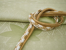 画像をギャラリービューアに読み込む, 帯揚げ 帯締め セット 正絹 カジュアル向き 平組 薄抹茶 麻の葉 紅葉 帯あげ 黄土色 白 帯〆 和装 小物 レディース 女性 婦人 おびあげ おびじめ ネコポス便可能 あす楽