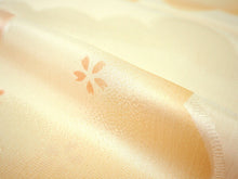 画像をギャラリービューアに読み込む, 帯揚げ 帯締め セット 正絹 カジュアル向き 丸組 薄杏色 雲に桜柄 花 帯あげ 橙 クリームイエロー 帯〆 和装 小物 レディース 女性 婦人 おびあげ おびじめ ネコポス便可能 あす楽