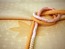 画像をギャラリービューアに読み込む, 帯揚げ 帯締め セット 正絹 カジュアル向き 丸組 クリームベージュ 麻の葉 紅葉 帯あげ 薄オレンジ ピンク 帯〆 和装 小物 レディース 女性 婦人 おびあげ おびじめ ネコポス便可能 あす楽