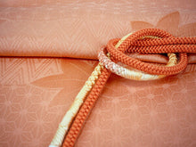 画像をギャラリービューアに読み込む, 帯揚げ 帯締め セット 正絹 カジュアル向き 丸組 サーモンピンク 麻の葉 紅葉 帯あげ 薄オレンジ 帯〆 和装 小物 レディース 女性 婦人 おびあげ おびじめ ネコポス便可能 あす楽