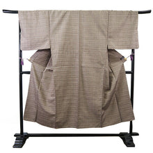 画像をギャラリービューアに読み込む, 洗える着物 メンズ 仕立て上がり ブラウン 格子 紬風 Lサイズ ハナエモリ 単品 男性 和装 和服 きもの プレタ 春 秋 冬 きもの カジュアル 普段着 ポリエステル 送料無料 あす楽