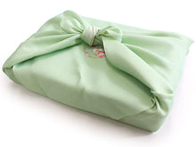 画像をギャラリービューアに読み込む, 風呂敷 ふろしき 70cm 二巾 グリーン 梅 刺繍 日本製 ポリエステル コンパクト おしゃれ ギフト プレゼント 贈り物 お洒落 エコバック オールシーズン