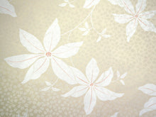 画像をギャラリービューアに読み込む, 長襦袢 洗える 反物 東レ シルック フルオーダー 仕立て付 ベージュ てっせん 女性 レディース 桜地紋 クレマチス 花 襦袢 無双袖 長じゅばん 着物 和装 和服 きもの 単品 インナー おしゃれ TORAY sillook 送料無料