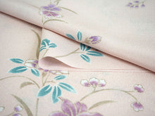 画像をギャラリービューアに読み込む, 着物 洗える着物 フルオーダー 仕立て付 小紋 薄ピンクベージュ地 更紗 東レシルック 花 なでしこ 反物 和装 和服 袷 単衣 春 秋 冬 レディース 女性 きもの 羽織 コート カジュアル 上品 TORAY silook 送料無料