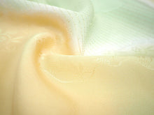 画像をギャラリービューアに読み込む, 帯揚げ 帯締め セット 絹 薄緑 薄からし色 ぼかし 帯揚 たまご色 帯締 道長取り あられ 笹蔓 地紋 ゴールド 高麗 平打ち 金 丹後ちりめん 訪問着 付け下げ 色無地 フォーマル お出かけ 和装小物 着付け小物 着物 和服 和装 レディース 女性 帯あげ 帯〆 送料無料 あす楽