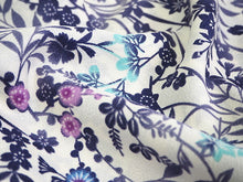 画像をギャラリービューアに読み込む, 洗える着物 単衣 小紋 Mサイズ 仕立て上がり 単品 オフホワイト 紺 紫 桜 梅 菊 なでしこ 紅葉 萩 四季の花 パープル ネイビー 女性 レディース 和装 和服 きもの プレタ 春 秋 きもの カジュアル 可愛い 普段着 ポリエステル 送料無料 あす楽