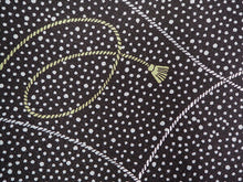 画像をギャラリービューアに読み込む, 洗える着物 単衣 小紋 Lサイズ 仕立て上がり 単品 焦げ茶 あられ 組紐 ブラウン 抹茶 白 女性 レディース 和装 和服 きもの プレタ 春 秋 きもの カジュアル 可愛い 普段着 ポリエステル 送料無料 あす楽