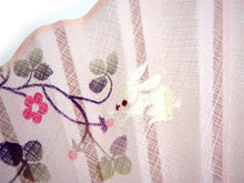 画像をギャラリービューアに読み込む, 扇子 扇子袋 2点セット うさぎ イチゴ ピンク レディース エコ ギフト プレゼント 贈り物 春 夏 母の日 婦人 女性 コットン 綿 せんす 和装小物 雑貨 暑さ対策 節電 エコ 飛沫防止 あす楽