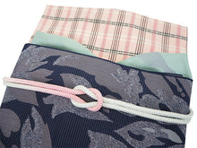 画像をギャラリービューアに読み込む, 洗える着物 コーディネートセット Mサイズ 単衣 ピンク 格子 きもの 青 花 名古屋帯 薄緑 アイスブルー 正絹帯揚げ帯締め チェック 春 秋 4点セット 小紋 レディース 女性 着物 帯 帯あげ 帯〆 プレタ 和装 和服