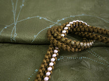 画像をギャラリービューアに読み込む, 洗える着物 コーディネートセット Lサイズ 単衣 黒 鞠 きもの 青 花 名古屋帯 抹茶 正絹帯揚げ帯締め グリーン ブルー 春 秋 4点セット 小紋 レディース 女性 着物 帯 帯あげ 帯〆 プレタ 和装 和服