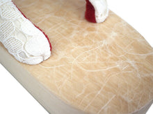 画像をギャラリービューアに読み込む, 下駄 レディース サンダル 浴衣 23.0 23.5 24.0 24.5 ナチュラルベージュ 桐 台 白 赤 レース 鼻緒 舟形 女性 ラバー有 浴衣 着物 和装 和服