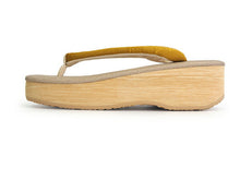 画像をギャラリービューアに読み込む, 草履 カレンブロッソ M ベージュ 土台 渋黄色 博多織 鼻緒 足が痛くなりにくい 歩きやすい レディース 女性 着物 和装 Calen Blosso