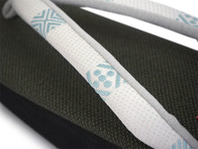 画像をギャラリービューアに読み込む, 草履 カレンブロッソ L カーキグリーン 土台 オフホワイト 水色 博多織 鼻緒 足が痛くなりにくい 歩きやすい レディース 女性 着物 和装